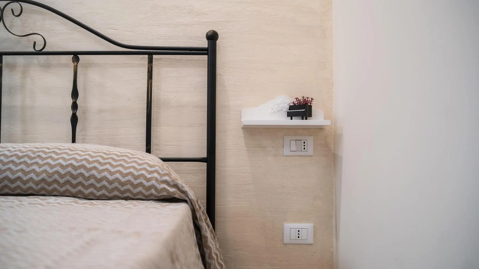 B&B La Dimora Di Pepe Custonaci Bed & Breakfast